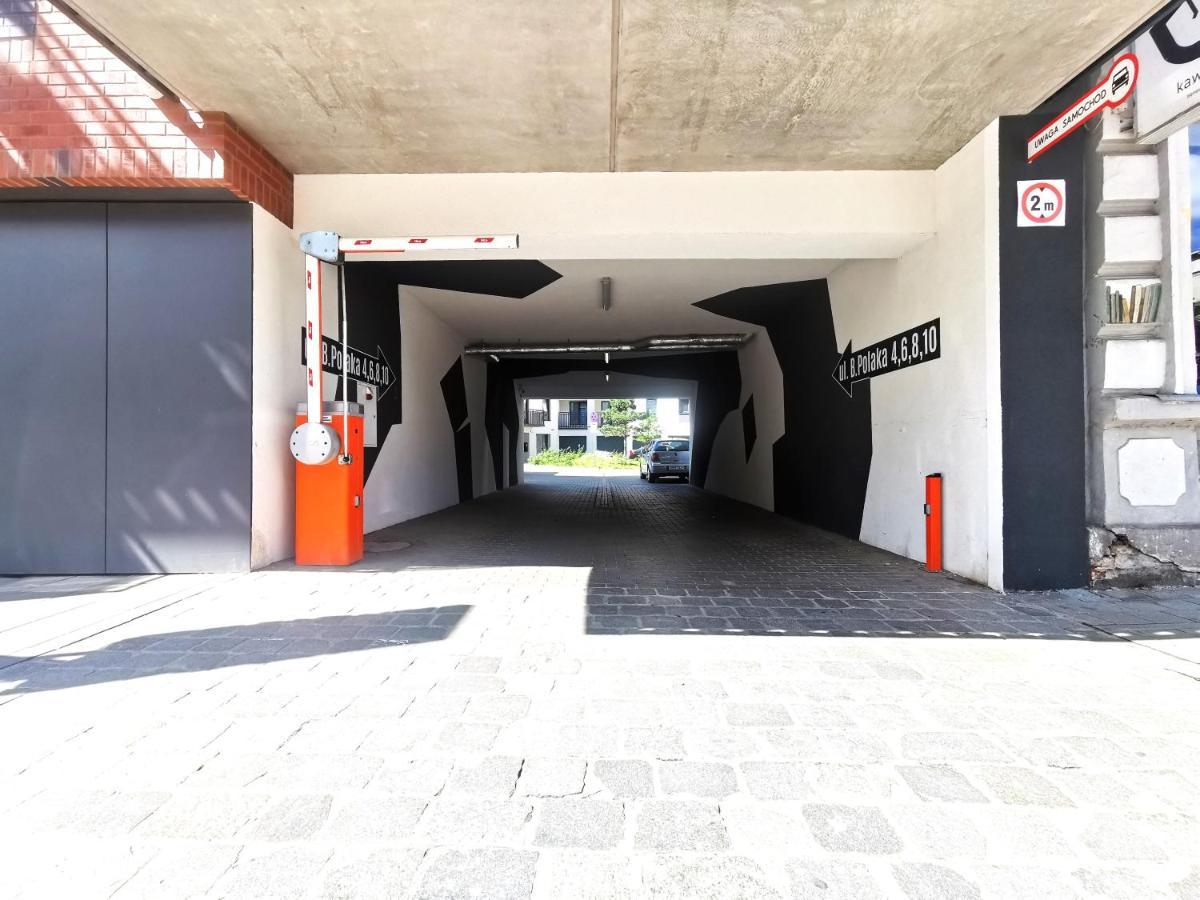 Polaka Apartment ~ Self Check-In 24 ~ Car Park ~Lift Wrocław Exteriör bild
