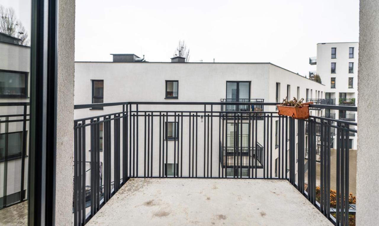 Polaka Apartment ~ Self Check-In 24 ~ Car Park ~Lift Wrocław Exteriör bild